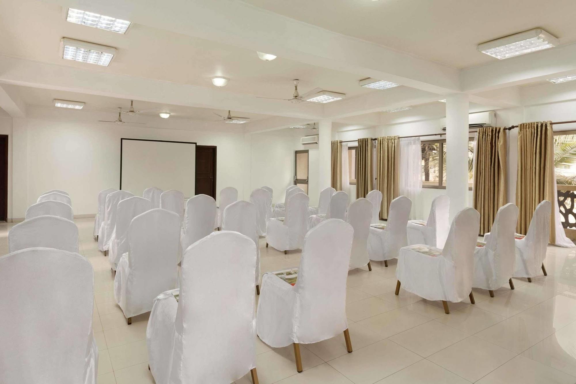 Ramada Resort أكرا المظهر الخارجي الصورة
